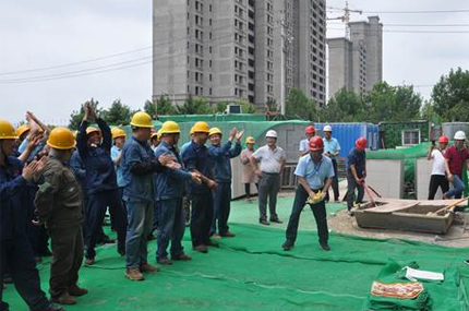热烈庆祝建党100周年！航泰公司智能环保设备制造项目办公楼封顶仪式隆重举行